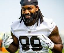 Motor City Mayhem: Za’Darius Smith Joins Detroit Lions