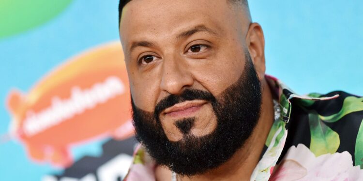 Help me beg Rihanna to feature in my album’ – DJ Khaled begs fans