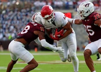 Virginia Tech Football: On the first day of the transfer portal’s launch, the Hokies sent out a lot of new offers.