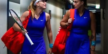 Paula Badosa expresses her affection for Aryna Sabalenka and her partner Georgios on their unique “race date” in Abu Dhabi.
