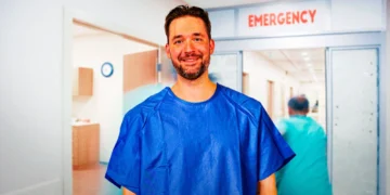 Serena Williams’ husband Alexis Ohanian shares post-surgery photos