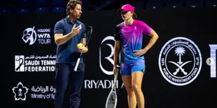 JUST IN : Iga Swiatek’s new coach, Wim Fissette, renders a decision when a Pole forces him to try pierogi while they are in Poland.