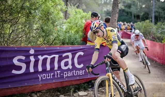 Exact Cross Loenhout 2024 Preview: De eerste confrontatie tussen Van der Poel en Van Aert, naast bekende rivalen