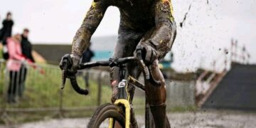 Wout van Aert won afgelopen weekend in Gullegem en Dendermonde.  Vooral in de cross van Dendermonde maakte hij grote indruk volgens Niels Albert 👇