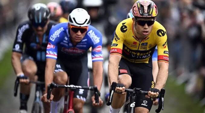 “Rivalen worden bondgenoten: Wout van Aert en Mathieu van der Poel kondigen gezamenlijke liefdadigheidsrit aan”