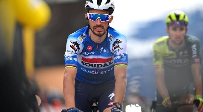 Des nouvelles importantes pour Tom Pidcock et Julian Alaphilippe ? Les ProTeams réclament des changements de règles pour obtenir plus de places sur les Grands Tours en 2025