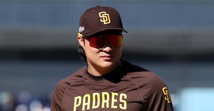 Brewers Loosely Linked To $36 Million Gold Glove Winner