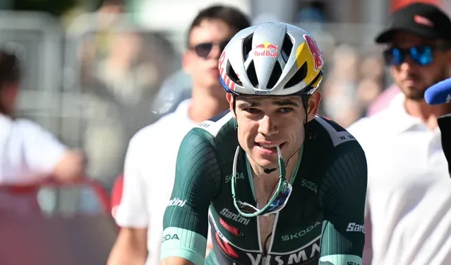 Wout van Aert blikt terug op blessures in 2024: “Het is moeilijk om te zien dat je voor je plezier fietst”