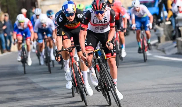 “De uitzondering is Van Aert” – Wat Wout onderscheidt van Pogačar en andere toprenners