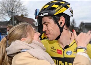 Wout van Aerts geheim tot succes? “Zonder haar zou ik niet kunnen doen wat ik doe” zie meer👇