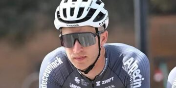 Vrees voor familiaal onheil: luitenant Van der Poel halsoverkop huiswaarts