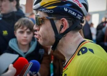 Michel Wuyts begrijpt niets van afwezigheid Van Aert in Milaan-San Remo: “Waarom blijf je dan weg?”