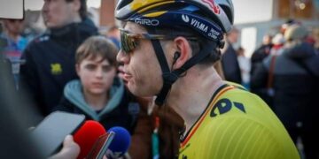 Michel Wuyts begrijpt niets van afwezigheid Van Aert in Milaan-San Remo: “Waarom blijf je dan weg?”