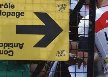 Dopingbom in België: ex-ploegarts ondervraagd over schandaal.Het onderzoek vond plaats in Herentals.