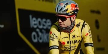 Kamp Van Aert handelt meteen en doet iets heel duidelijk met de indrukwekkende prestaties van Van der Poel en Pogacar