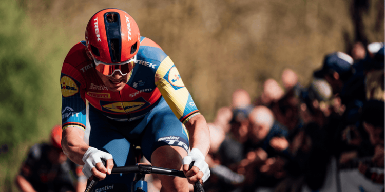 Pedersen sluit zich aan bij de langeafstandsclub — Kan hij Van der Poel en Pogačar uitdagen in Vlaanderen en Roubaix?