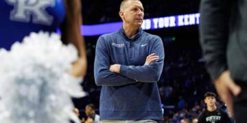 Mark Pope Shocks College Basketball World by Declining Contract Extension