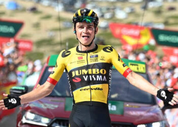 Wout van Aert Tekent Levenslang Contract bij Team Visma | Lease a Bike en Verankert Zijn Legende