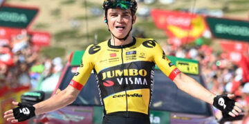 Wout van Aert Tekent Levenslang Contract bij Team Visma | Lease a Bike en Verankert Zijn Legende