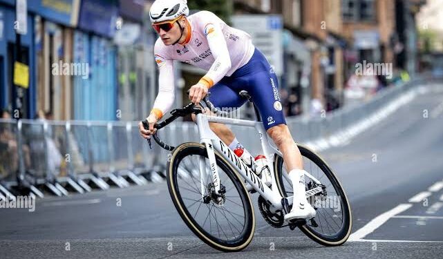 Mathieu van der Poel kampt met blijvende gevolgen van blessures uit 2024, onthult zwakte in rechterbeen