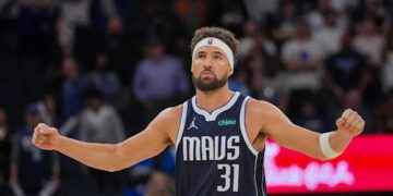 BREAKING: Klay Thompson has agreed on a three-year, $50 million deal with the Dallas Mavericks.