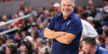 Bruce Pearl Emphasizes Effort and Intensity Ahead of Auburn’s NCAA Tournament Clash with Creighton,Pearl highlighted that Auburn’s success hinges on their trademark high-energy play. He noted that their system is ineffective without “tremendous effort and energy,” and that typically, Auburn outperforms opponents in these areas.,