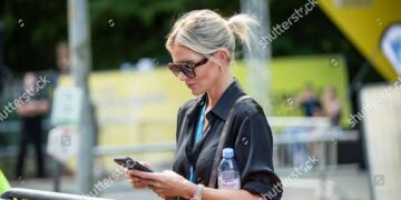 Mathieu Van der Poels vriendin Roxanne Bertels waarschuwt sterk tegen zwangerschap geruchten