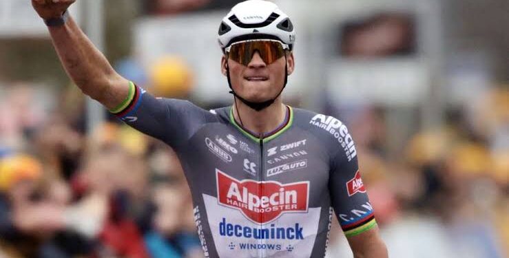 Mathieu van der Poel klaar voor Vlaamse strijd met Tadej Pogačar: “Ik zal absoluut in vorm moeten zijn om hem te verslaan”