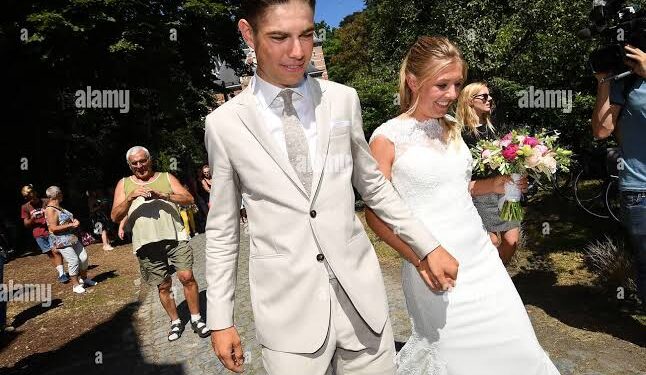 Verdrietig nieuws:In een verrassende wending heeft de Belgische wielrenner Wout van Aert zijn scheiding aangekondigd van zijn langdurige partner, Sarah De Bie.