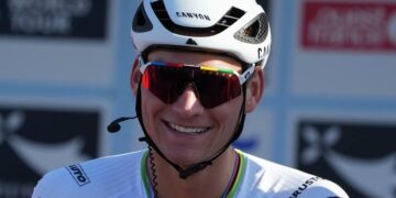 Oud-renner trekt opvallende conclusie na de Omloop: “Dit geeft Mathieu van der Poel veel vertrouwen”
