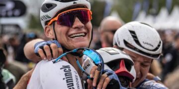 Roodhooft onthult nieuw Philipsen-plan en spreekt zich uit over Van der Poel meer details in onderstaande reactie