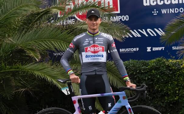 Mathieu van der Poel deelt een gezouten mening over de crash van Tadej Pogačar