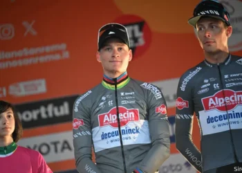 Van der Poel onthult zes teamgenoten voor de titelverdediging in de E3 Saxo Classic met Alpecin-Deceuninck.