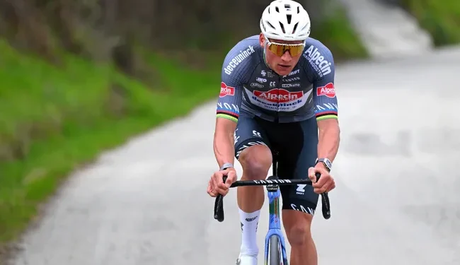 “Ik heb de percentages gevonden die ik zocht” – Van der Poel onder de indruk van Ganna, Pedersen en Pogačar, nadert topvorm voor Milaan-San Remo.meer details heir ⬇️