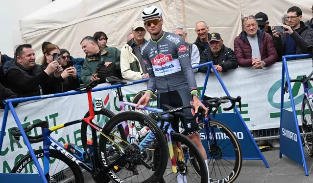 Mathieu van der Poel onthult de ene overwinning die hij meer dan alle andere verlangt: “Voor de rest maakt het me eigenlijk niet zoveel uit.”