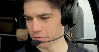 Van Aert maakt zich klaar voor de klassiekers – Belg deelt verbluffende helikopterbeelden en rondt training in Tenerife af