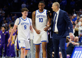 Kentucky basketball forward makes pivotal decision on future..