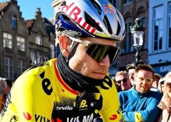 Minpunt voor Van Aert richting Roubaix: “Dat kan hij op dit moment niet”