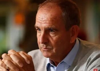 Sergaent kritisch op Van Aert: “Hier verliest hij Roubaix”