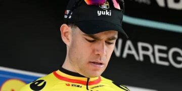 Oude vijand Van Aert duikt weer op: “Als je 3,5 miljoen verdient…”