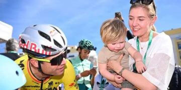 Vlaamse journalist zet Wout van Aert op z’n plek: “Wat hij zegt is niet waar”