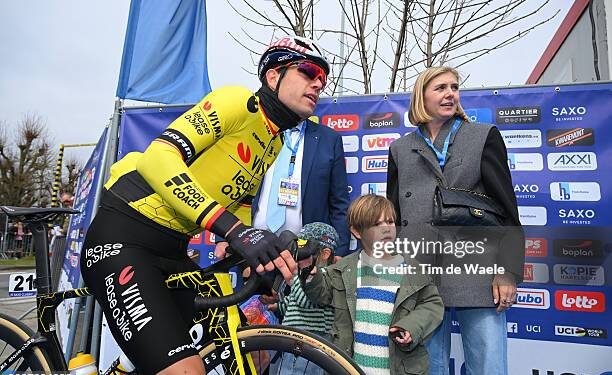 “De waarheid komt uit een kindermond”: Wout van Aert overvallen door zoontje Georges
