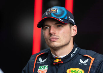 Max verstappen has refused to extend his $890 million contract with the Red Bull