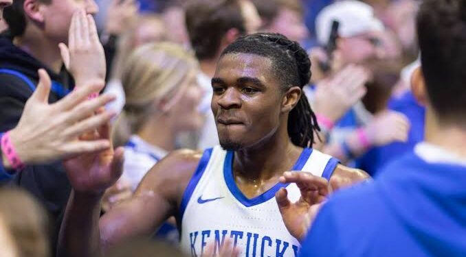 Kentucky Wildcats guard Otega Oweh has sent shockwaves through the basketball community with an unexpected announcement regarding his future.
