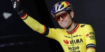 Terug en klaar om te knallen: Wout van Aert laat van zich horen voorafgaand aan de Ronde van Vlaanderen!