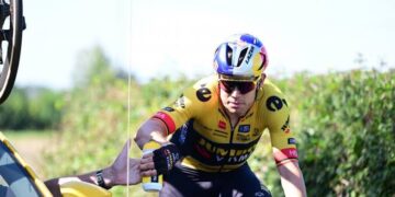 Wout van Aert strijdvaardig richting Ronde van Vlaanderen: “Heb de tik inmiddels verwerkt”