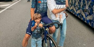 Wout van Aert plant een grote persoonlijke tour na zijn debuut in de Giro d’Italia om zich op te laden voor de Tour de France