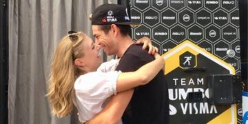 Wout van Aert en zijn vrouw Sarah maken speciale aankondiging voor Parijs-Roubaix: “Een broodje in de oven”