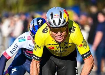 Wout van Aert Belooft Sterker Terug Te Komen Na Tegenslagen: “Dit is Nog Maar Het Begin”