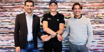 Mathieu van der Poel sluit enorme sponsorovereenkomst van € 20 miljoen met Patek Philippe na triomf in Parijs-Roubaix.